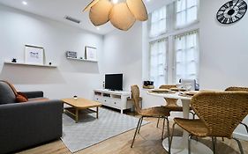 Appartement Central Et Tout Equipe - 2 - Mon Groom